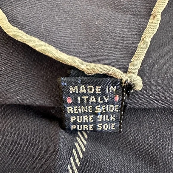 Vintage Burberrys of London Silk Scarf Navy Plaid Equestrian Logo Square - Picture 4 of 6